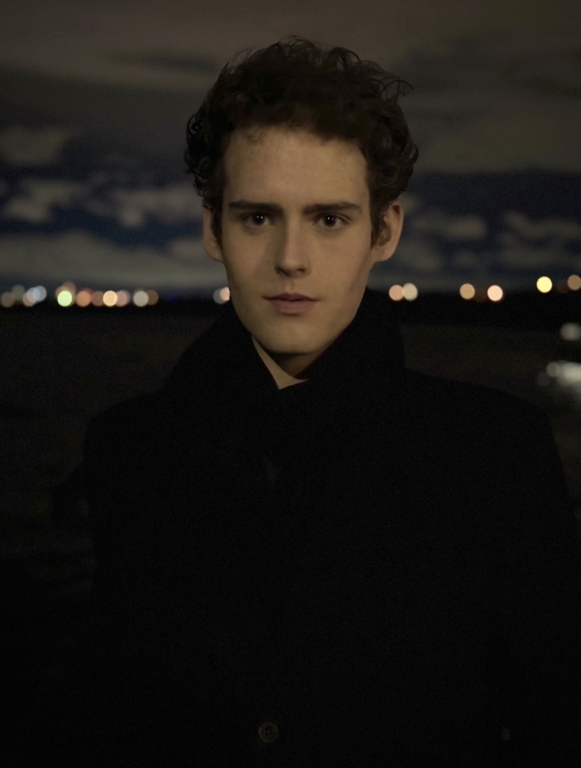 Nicholas Saunders, vocalist